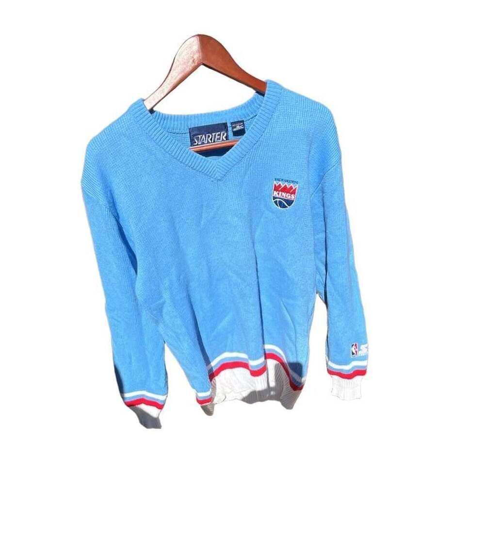 Starter Sacramento Kings V-Neck Sweater